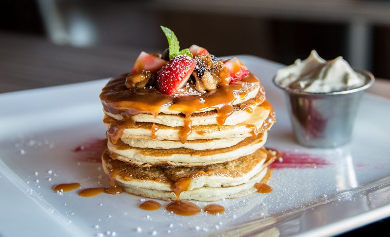 pannekoek met aardbeien